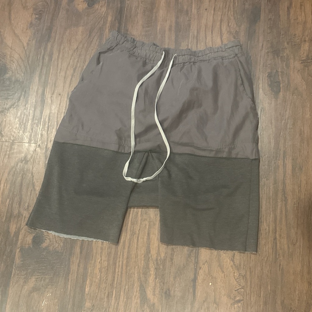 Rick Owens Gray and Dark Gray Men Shorts Hybrids